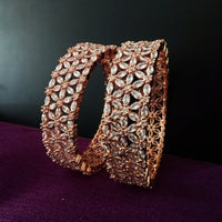 B0166_S_Elegant Bangle with premium quality base metal
