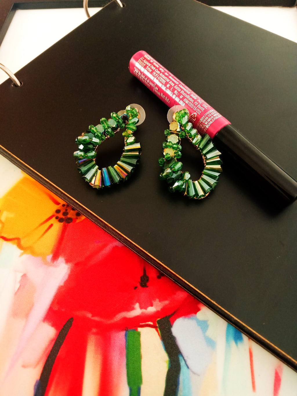 E0459_Trendy Statement over-sized studs with a touch of shiny stones and beads.
