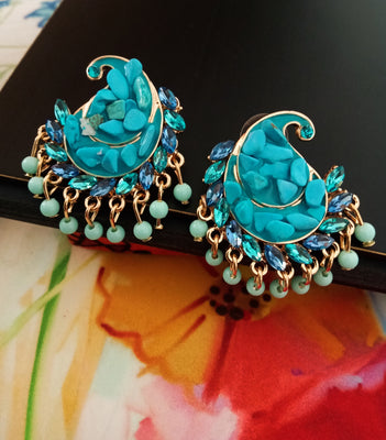 E0463_Classy sea stone studded earrings with a touch of beads (medium size)