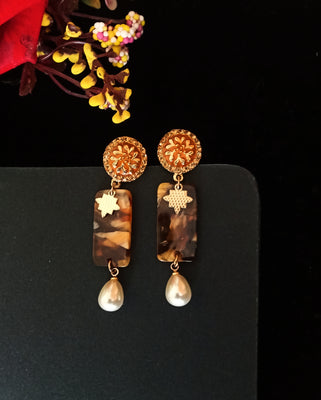 E0476_Trendy marble pattern earrings with delicate craft work and with a touch of pearls(medium size hanging)