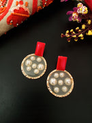 E0506_ Trendy pearl embossed earrings (medium size)