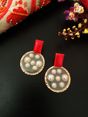 E0506_ Trendy pearl embossed earrings (medium size)