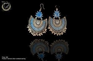 E028_Classy silver & royal blue colored crafted earring with delicate work of small silver balls