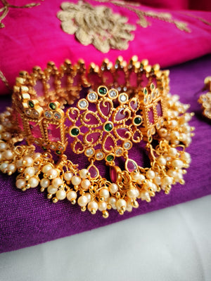 N0401_Classic traditional style flower design Gold plated choker necklace with delicate Pink & green ruby stone work with a touch of pearls.