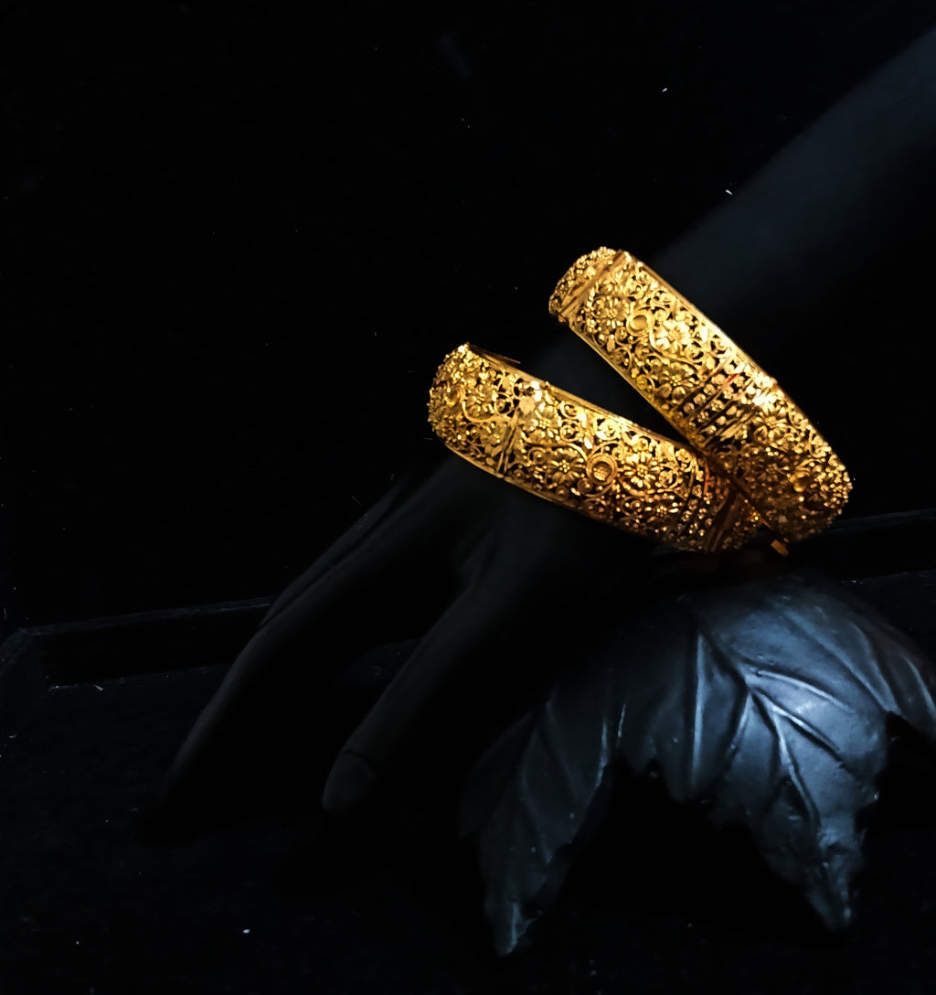 Traditional Vintage Style Gold Plated Bangles for Women Set of 2 (2-6,2-8)