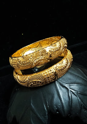 Traditional Vintage Style Gold Plated Bangles for Women Set of 2 (2-6,2-8)