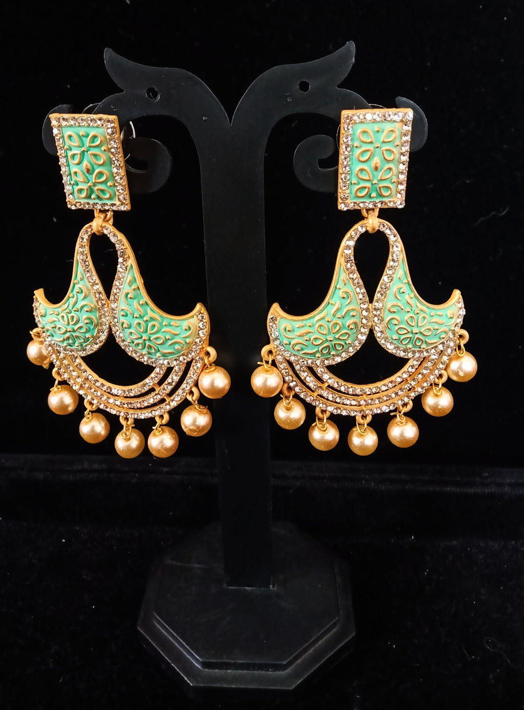 Sparkling Stand-out Rama Green dangler Earring crafted with Meenakari work