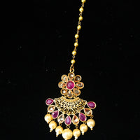 Gold Plated beautiful Kundan Maang Tikka