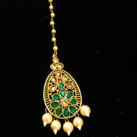 Gold Plated beautiful Kundan Maang Tikka