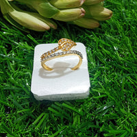 R07_Beguiling American Diamond ring (size 16)
