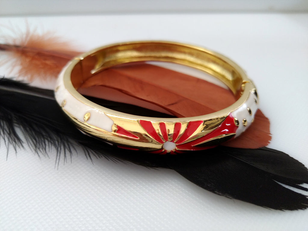 B093_Classy Style white & golden Color Designed Meena Pital Enamel Bangles with base color Golden(Free Size)