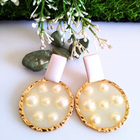 E0415_Classy pearl embossed earring (ear drop hanging).