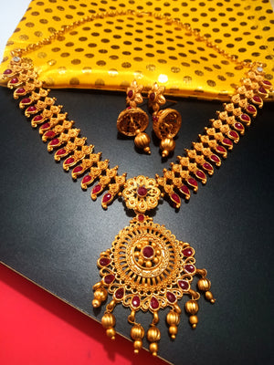 N0203_Elegant Temple jewelry style Micro Gold matte polish necklace set with beautiful craft work designs with a touch of pink stones and pearl drops.