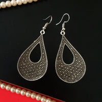 E0532_Classy combo German silver oxidized earrings.