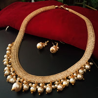 N0112_ Gorgeous necklace set with a touch of stones and pearls.