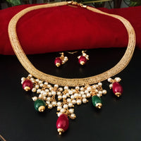 N0114_ Gorgeous necklace set with a touch of stones and pearls.