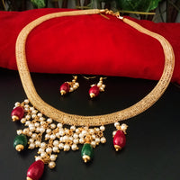 N0114_ Gorgeous necklace set with a touch of stones and pearls.