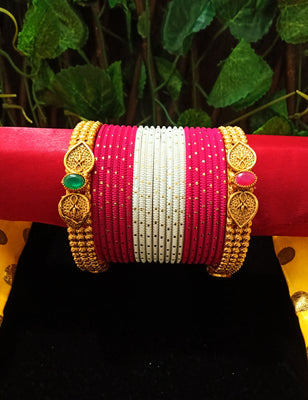 B0133_Exquisite bangles set with colorful metal bangles along with Matte gold plated bangles with delicate design.
