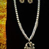 N0251_ Gorgeous bead necklace set with a touch of stones with peacock design pendant.