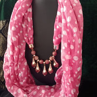 P05_Lovely Soft Pink Colored Polka dot Pendant Scarf with a touch of Glossy beads.