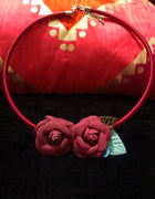 N0255_Trendy Crafted Rose flower necklace with touch of leaves and delicate designs.