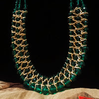 N0256_Trendy Crafted Glossy green bead necklace with delicate craft work.