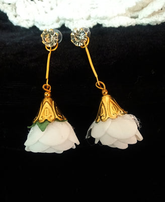 E0585_Lovely white flower design earrings with delicate craft work with a touch of stone (medium size hanging)