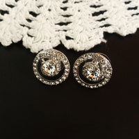 E0589_Lovely circular shaped studs with a touch of stones.