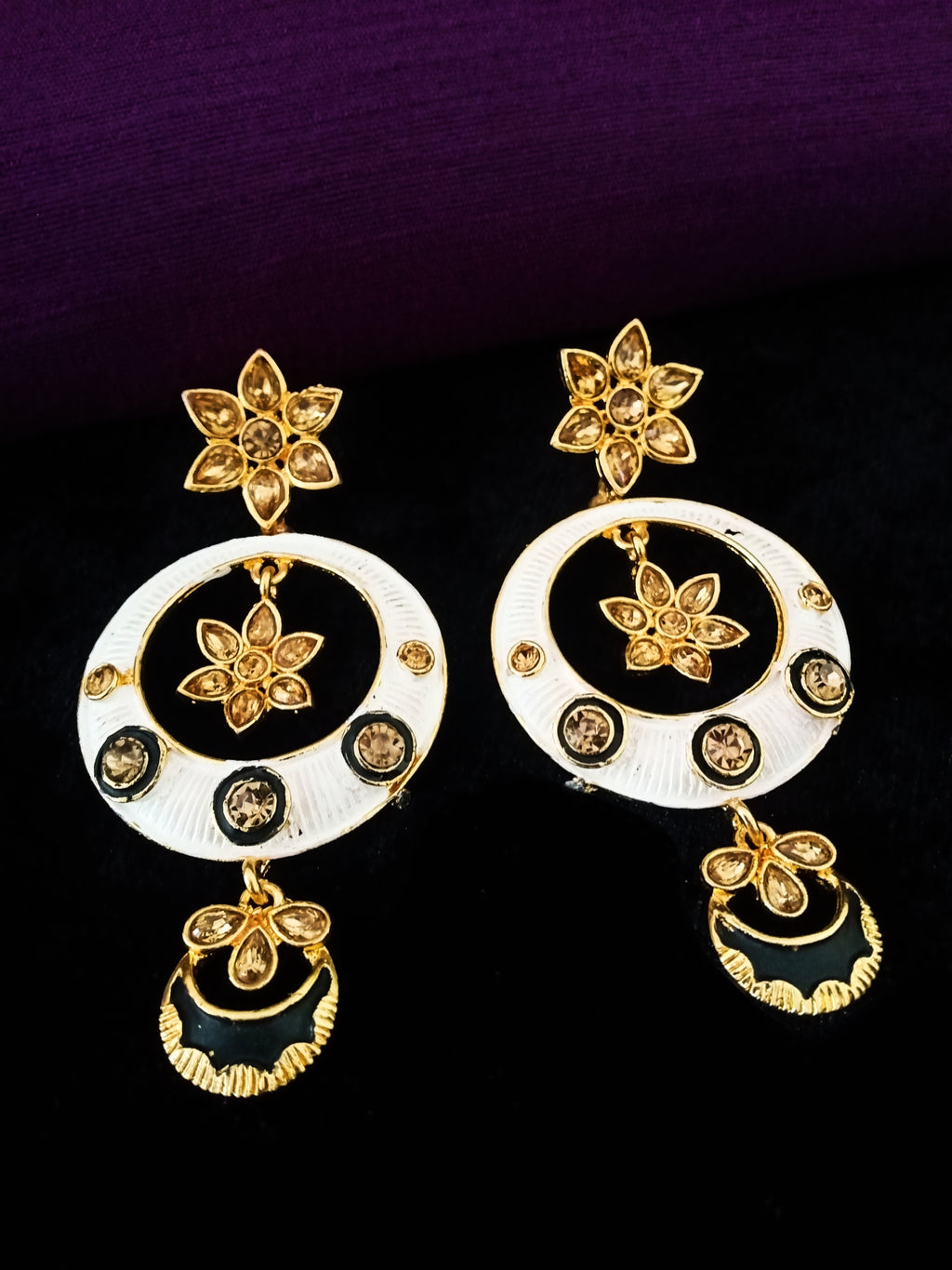 E0612_Gorgeous circular dangles with a delicate work of stones flower designs(long hanging)