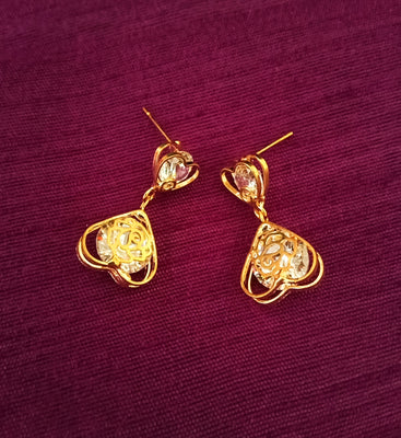 E0620_Lovely inverted heart design earrings with a touch of stones(ear drop hanging)