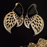 E0641_Classy crafted over sized studs with a touch of stones.