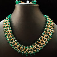 N0256_Trendy Crafted Glossy green bead necklace with delicate craft work.
