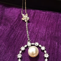 N0266_Elegant trendy long necklace with a touch of sparkling stones with delicate designs.
