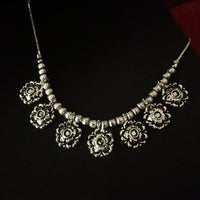 N0289_1 Lovely Oxidized choker necklace with delicate flower design pendants with a touch of beads.
