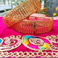 B0189_S_Gorgeous Gold plated screw type adjustable bangles with delicate craft work.