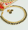 N0284_Gorgeous choker necklace set with a touch of dazzling black and white stone work.