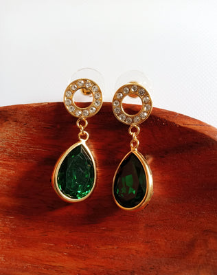E0827_Lovely vibrant green stone studded ear drop hanging.