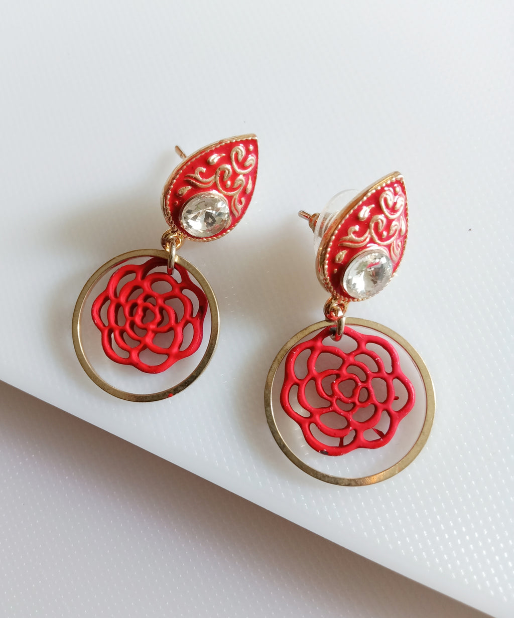 E0828_Beautiful crafted red color ear drop hanging.