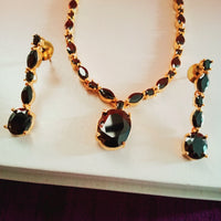 N0316_ Beguiling American Diamond engraved necklace with studded with beautiful stones.