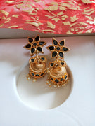 E0631_Gorgeous Golden color jumkas with delicate work of black stones with atouch of pearls.