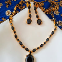 N0316_ Beguiling American Diamond engraved necklace with studded with beautiful stones.