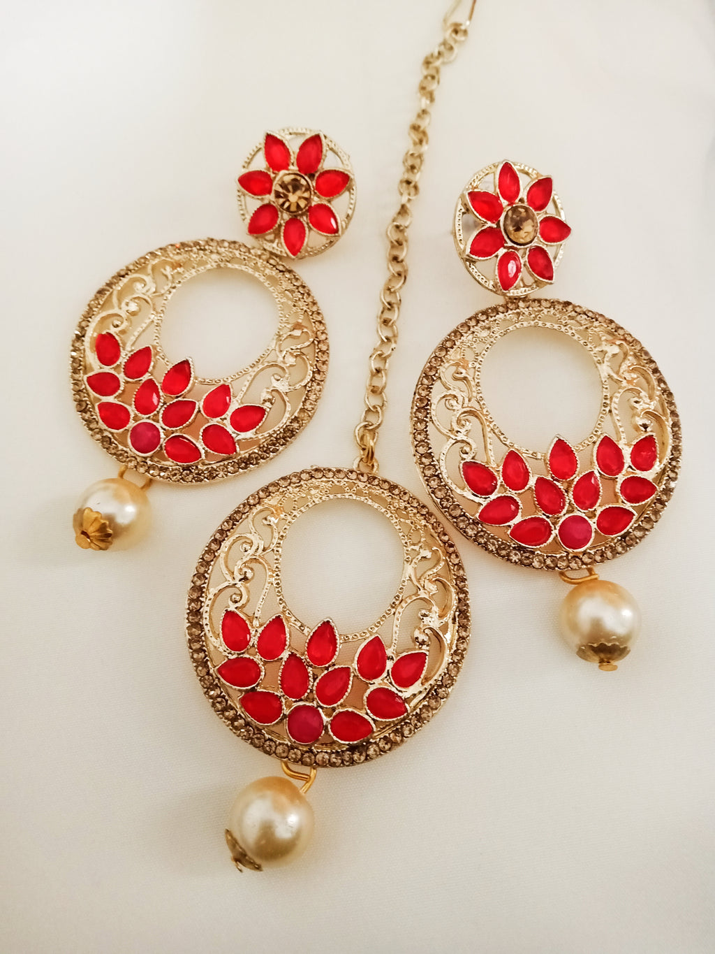 M019 Beautiful design chandhbali style golden color earring