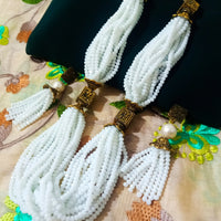 N0122_Classy white color sugar Crystal necklace set studded with stones with a touch of pearls.