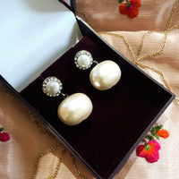 E0209_Elegant pearl drop earring.