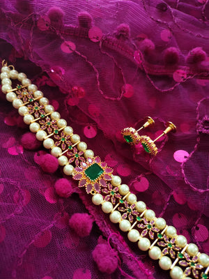 N0396_Gorgeous style Gold plated choker necklace with delicate stone work with a touch of pearls.