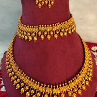 N0430_Elegant Temple jewelry style Gold polish necklace set with beautiful craft work with a touch of pink stones and green stones.
