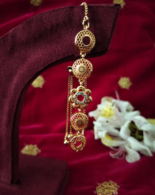 B0308_Elegant bracelets engraved with American Diamond stones with delicate work.