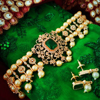 N03057_ classic gold polished jewelry choker style crafted design gold plated necklace set embellished with green stones .